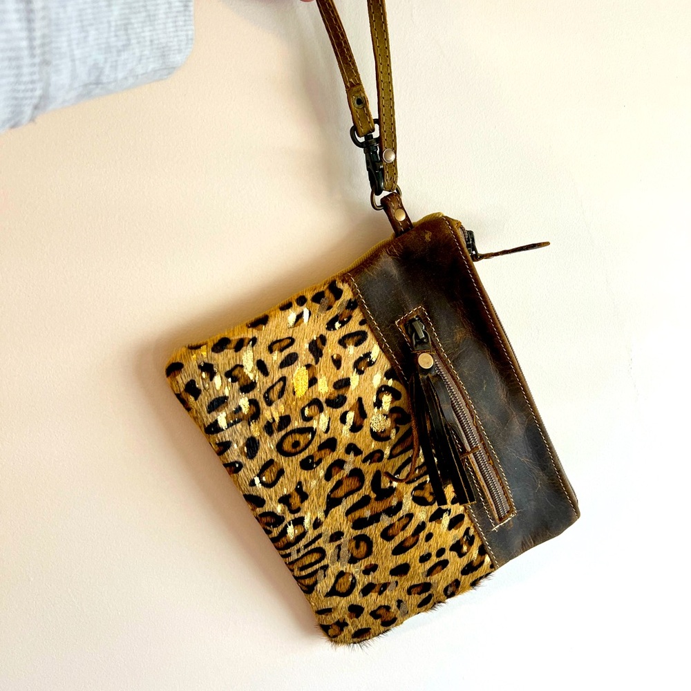 Leopard Wristlet